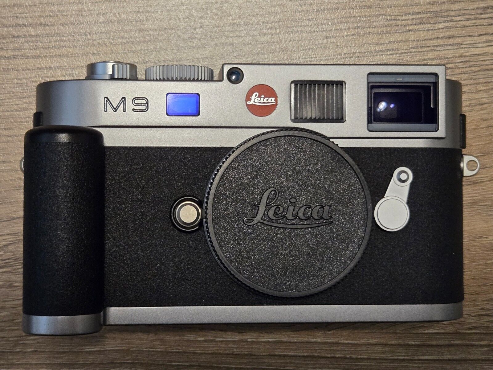 Leica M9 with Leica Hand Grip - Steel Gray [New Sensor Glass! Ship from USA!]