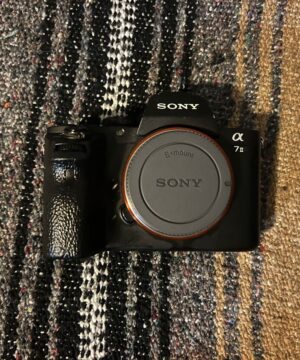 Sony A7ii – Sony Alpha A7 II 24.3MP HD 1080p Mirrorless Camera Body Only W/ Extras Tested FS